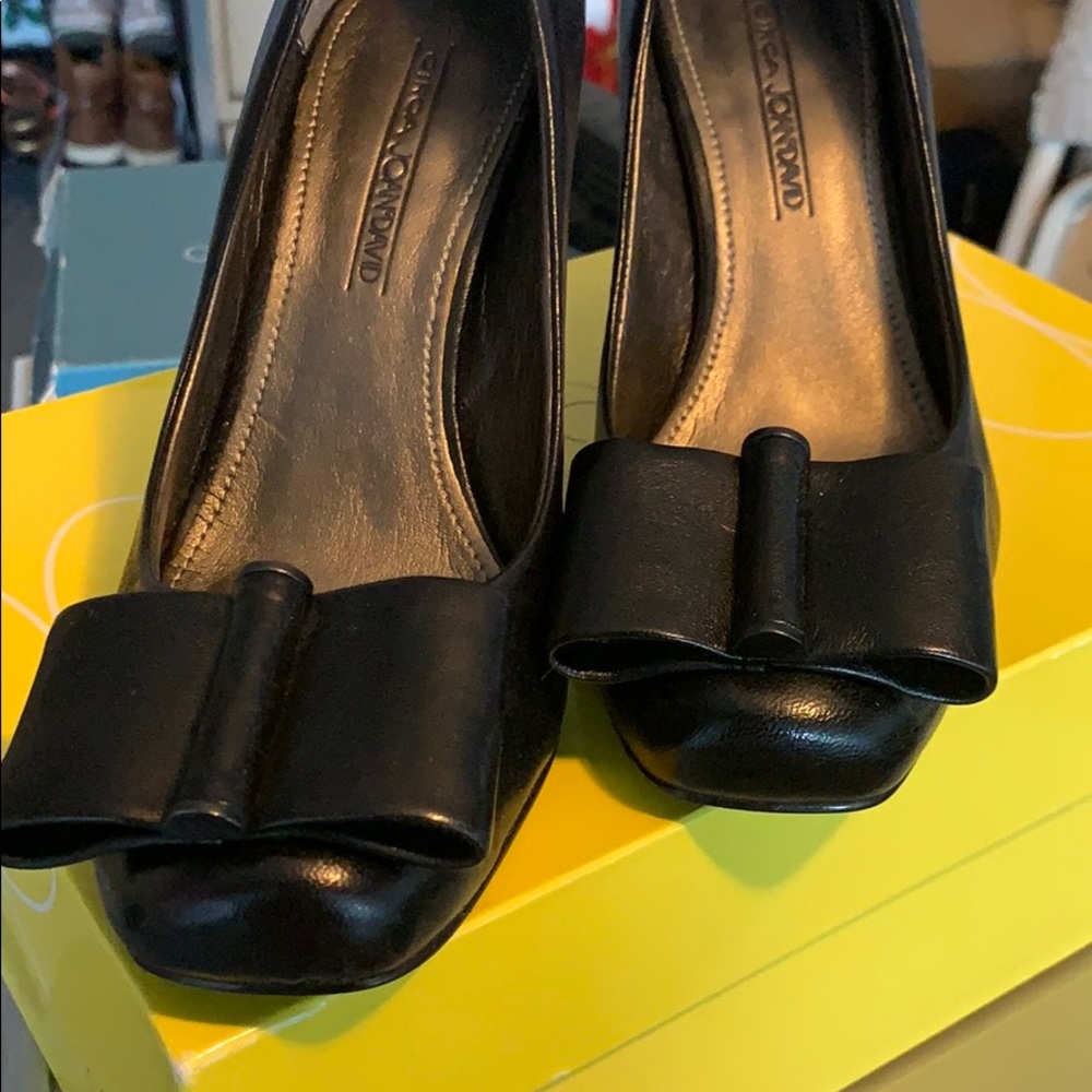 Black bow tie heels